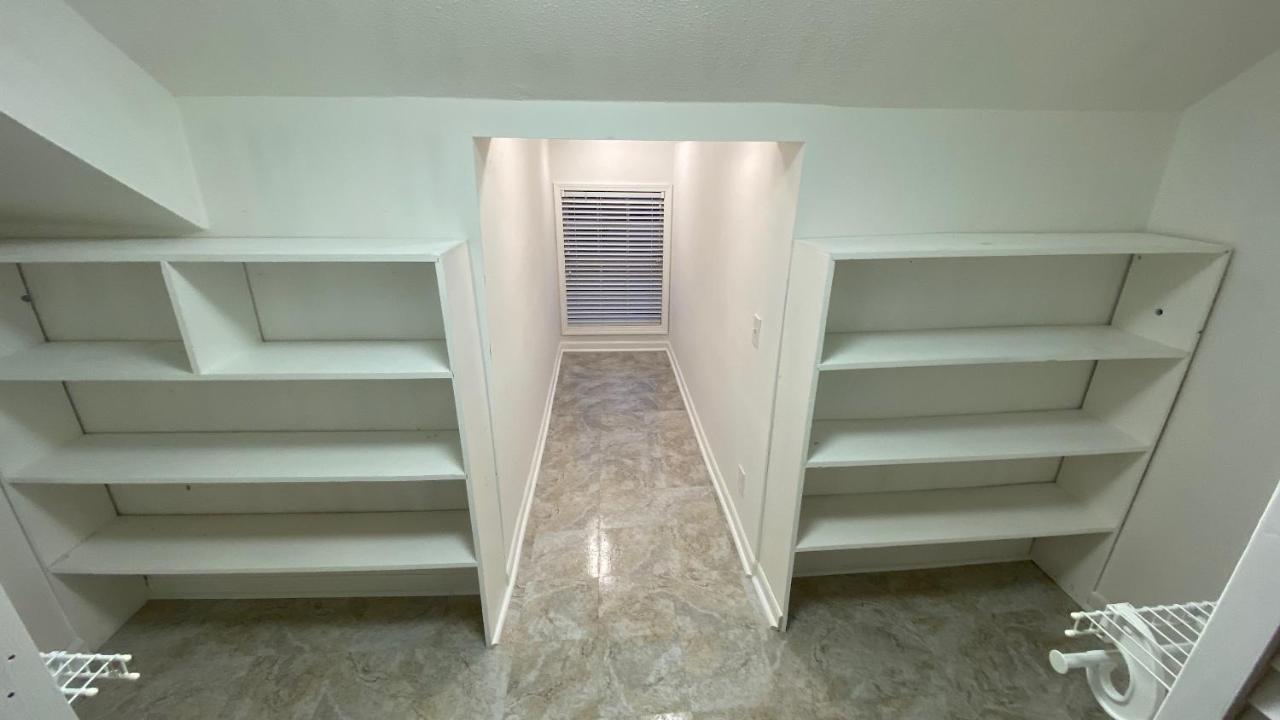 Here It Is! Cool Cape Cod-3 Br-2.5 Bath-12 Guests Олатей Екстериор снимка