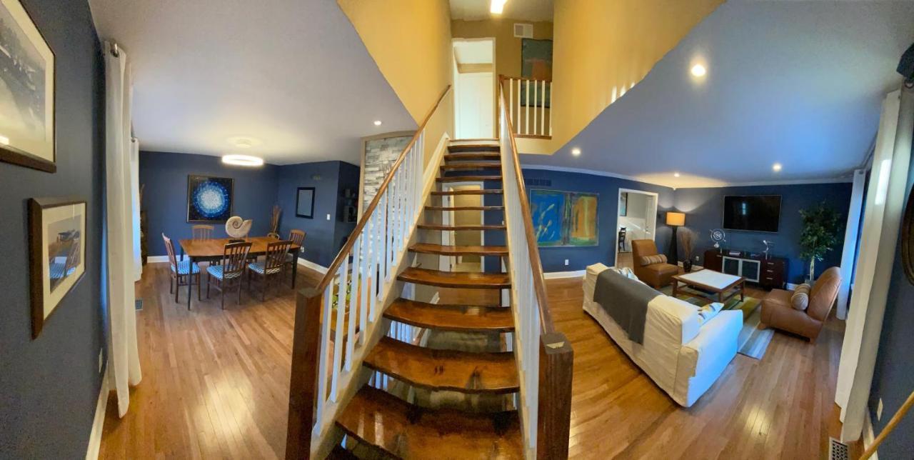 Here It Is! Cool Cape Cod-3 Br-2.5 Bath-12 Guests Олатей Екстериор снимка